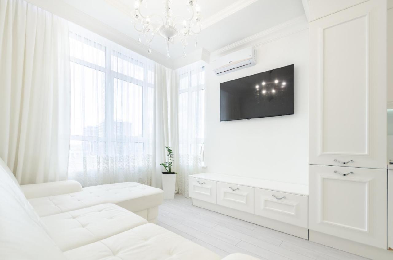 10353 Residential complex Central Park cozy apartment Kiev Exterior foto