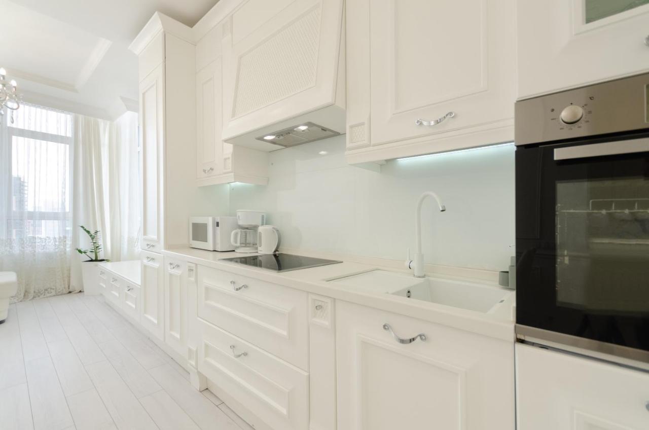 10353 Residential complex Central Park cozy apartment Kiev Exterior foto