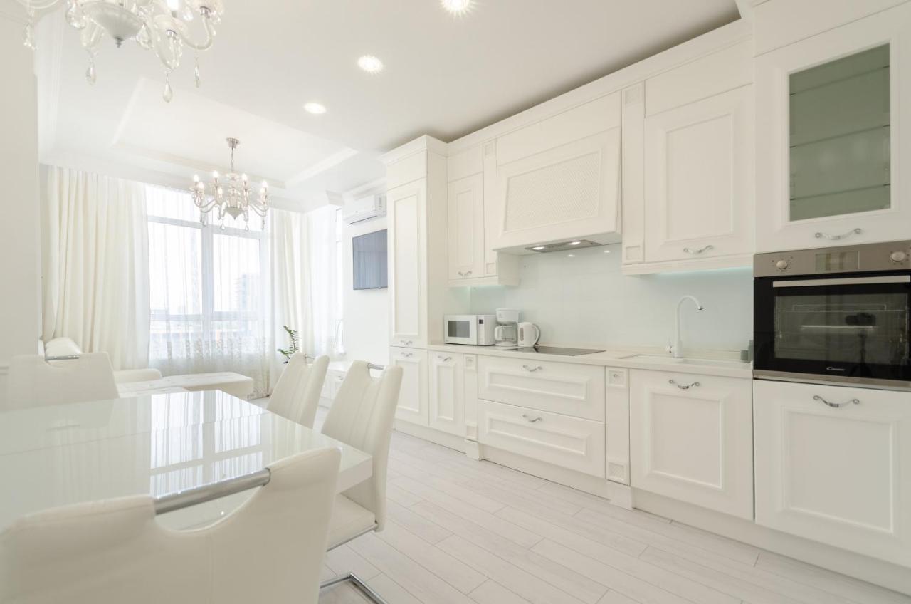 10353 Residential complex Central Park cozy apartment Kiev Exterior foto
